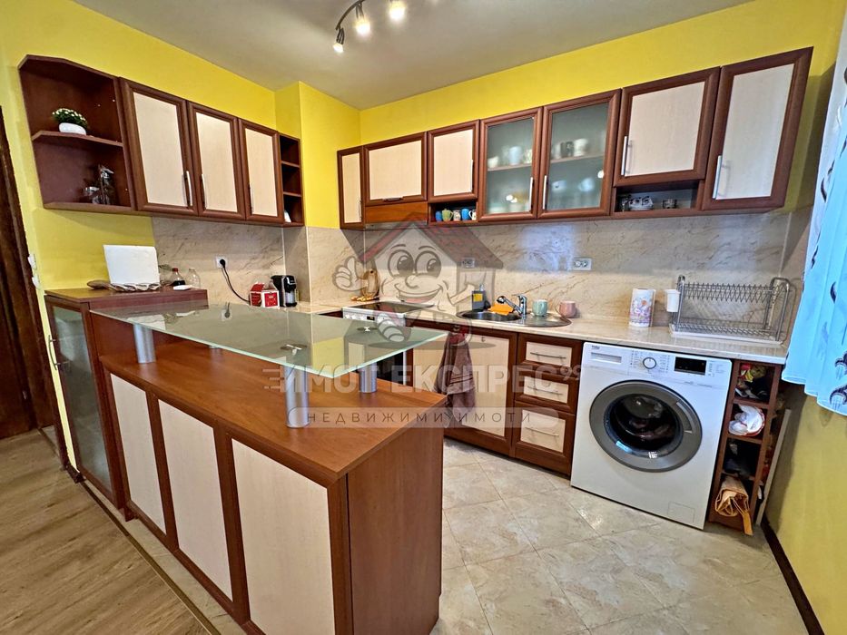 Продава се Двустаен апартамент в Асеновград - 70 кв.м за 780 €/кв.м - Снимка #4