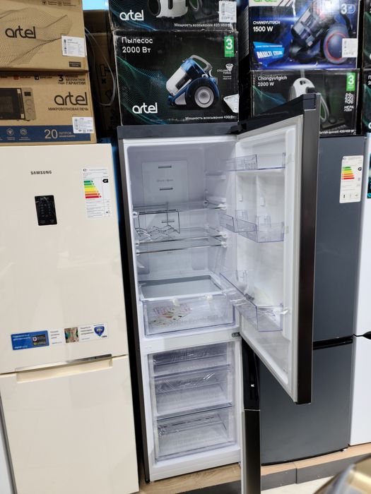 Холодильник Shivaki HD430 inverter