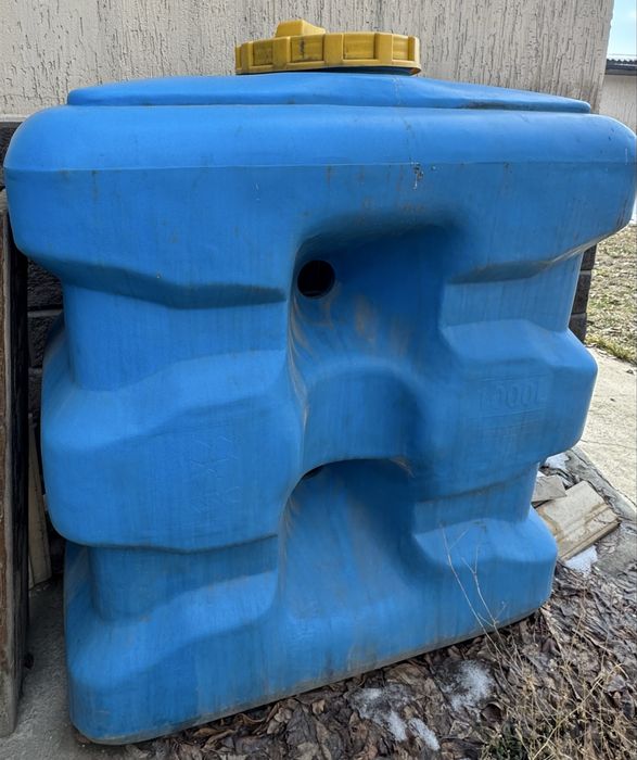 Пластиковая емкость для воды (Еврокуб) 1000 л