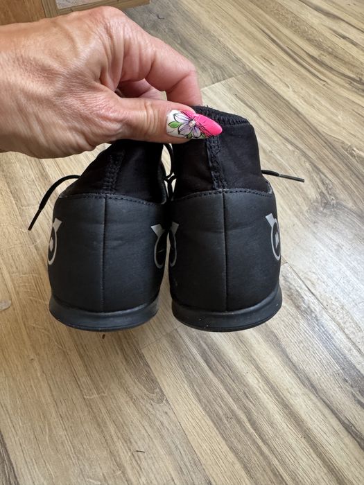 Оригинални футболни обувки сини PUMA Futurе FG/AG ! 41 н