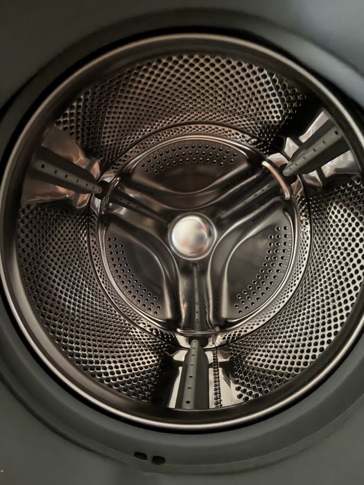 Продавам пералня NEO WM-AE600