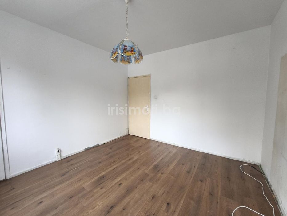 Продава четиристаен, €249900, 104кв.м. в Дружба 2