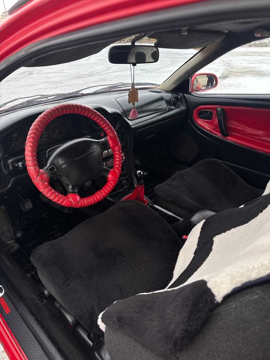 Продам MAZDA MX-3