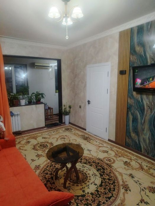 Продаётся 1в2/2/4 Авиасозлар 2, балкон 1,5на6