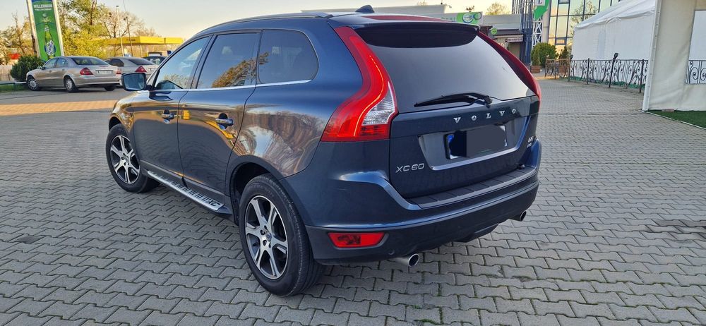 VOLVO Unknown Model 2011 — imagine 3