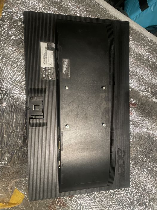 продам для компьтера Монитор Acer