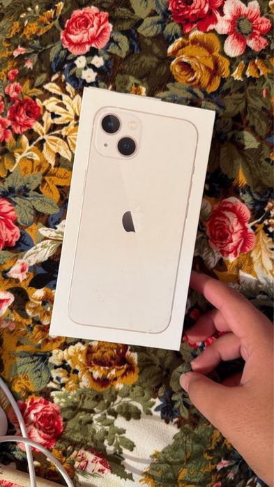 Iphone 13  256гб