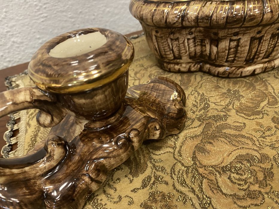 Белгийски порцеланов сет два свещника и кутия