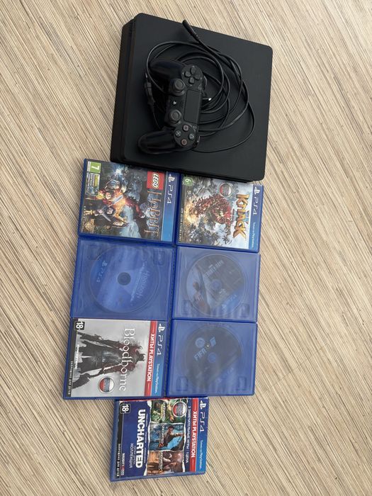 Срочно Продам PS4