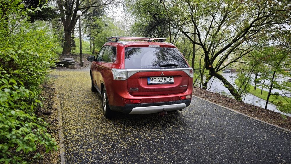 MITSUBISHI Outlander 2014 — imagine 3
