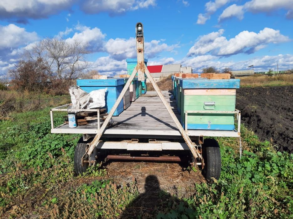Пчеловодческий прицеп