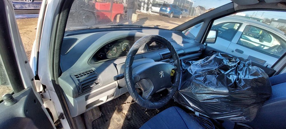 Dezmembrari Peugeot EXPERT 2004 VAN 1.9diesel