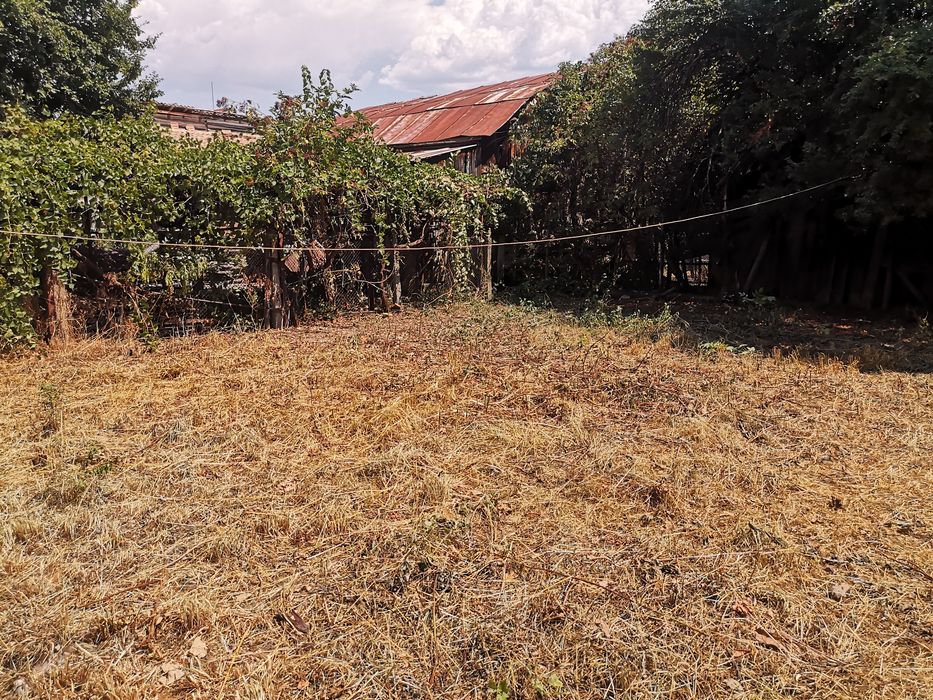 Къща с двор в Банско