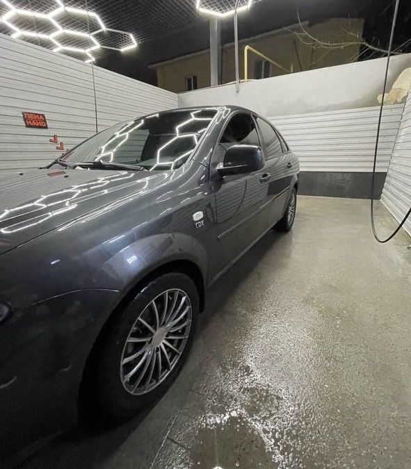 Продается авто Lacetti Gentra