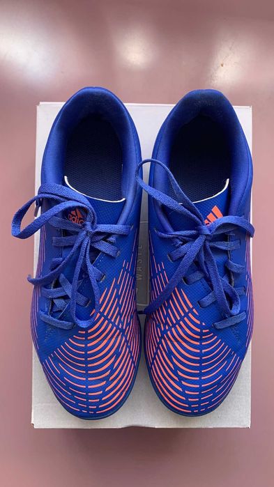 Ghete fotbal ADIDAS PREDATOR - 38