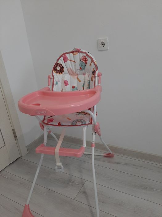 Детский столик для кормления