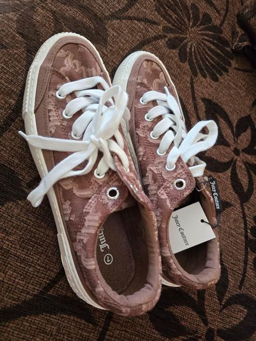 Обувки Juicy Couture