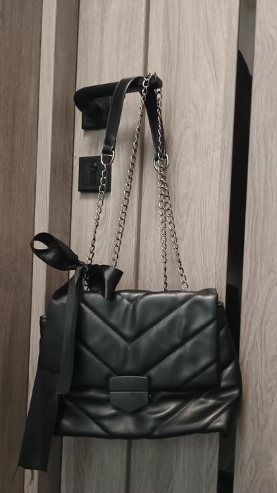 Rochie H&M + geanta neagra