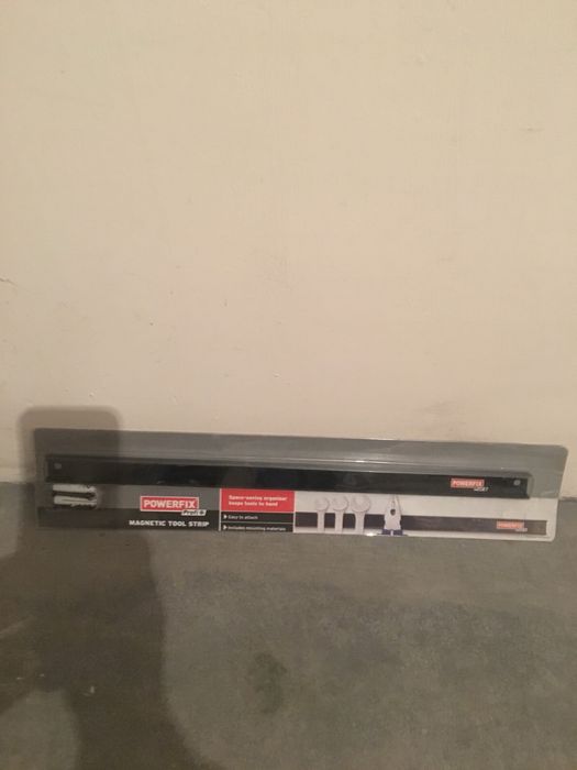 Държач за прибори за кухня-15лв.