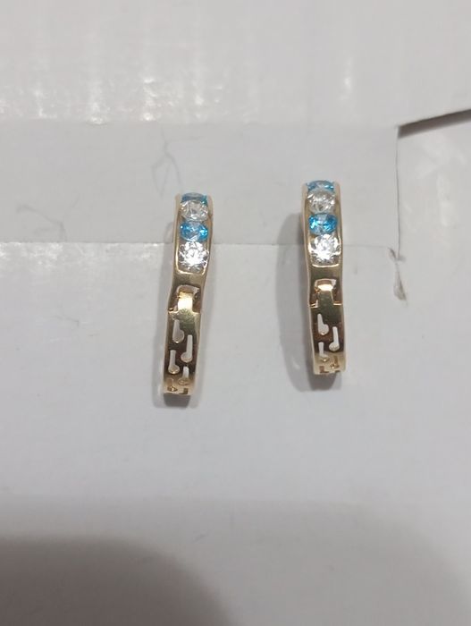 Cercei pentru fetițe, aur de 14 k cu pietre zirconiu