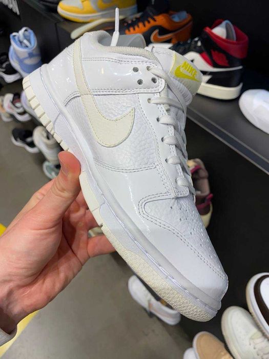 Кроссовки: Nike Dunk Low