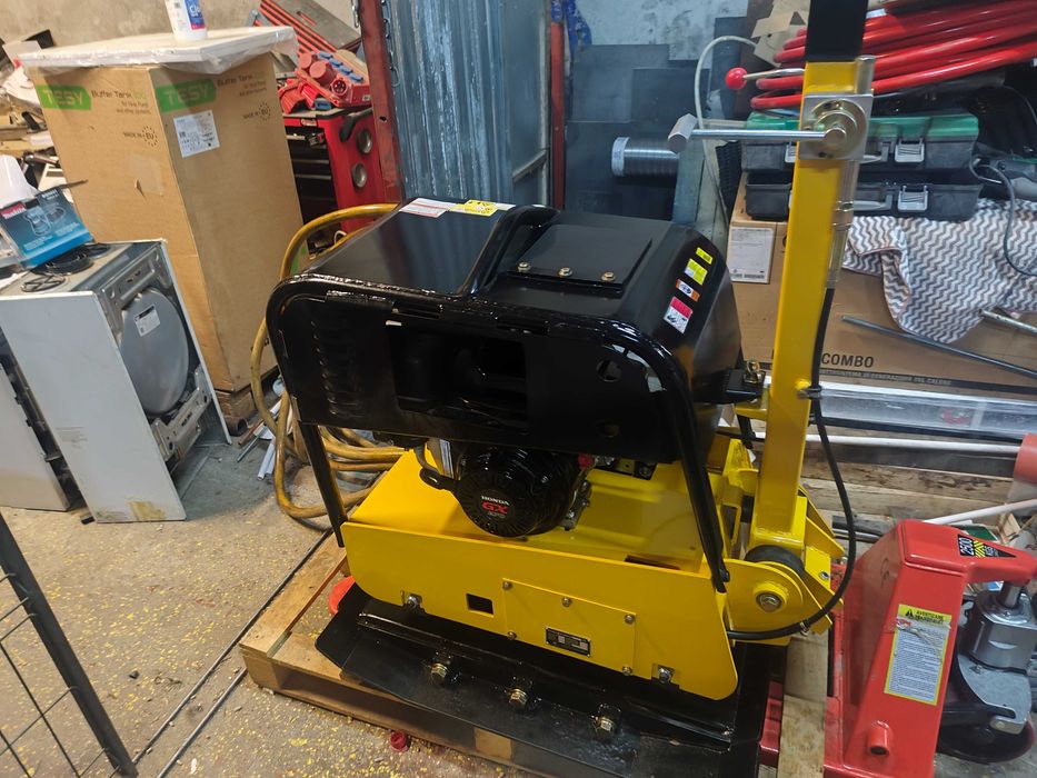 Placa compactoare reversibila MASALTA MS330