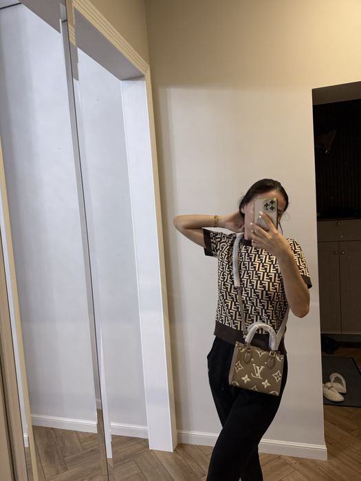 Сумка LV Louis Vuitton on the go bb