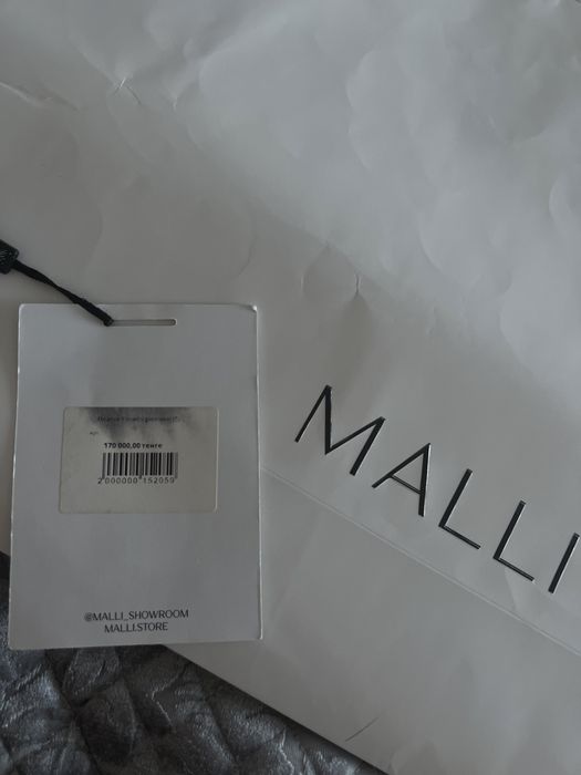 Платье с бантом от Malli