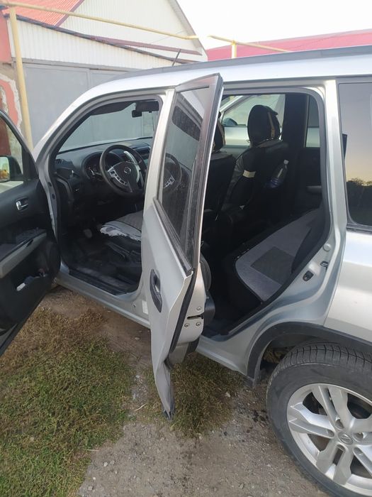 Продам nissan X-TRAIL