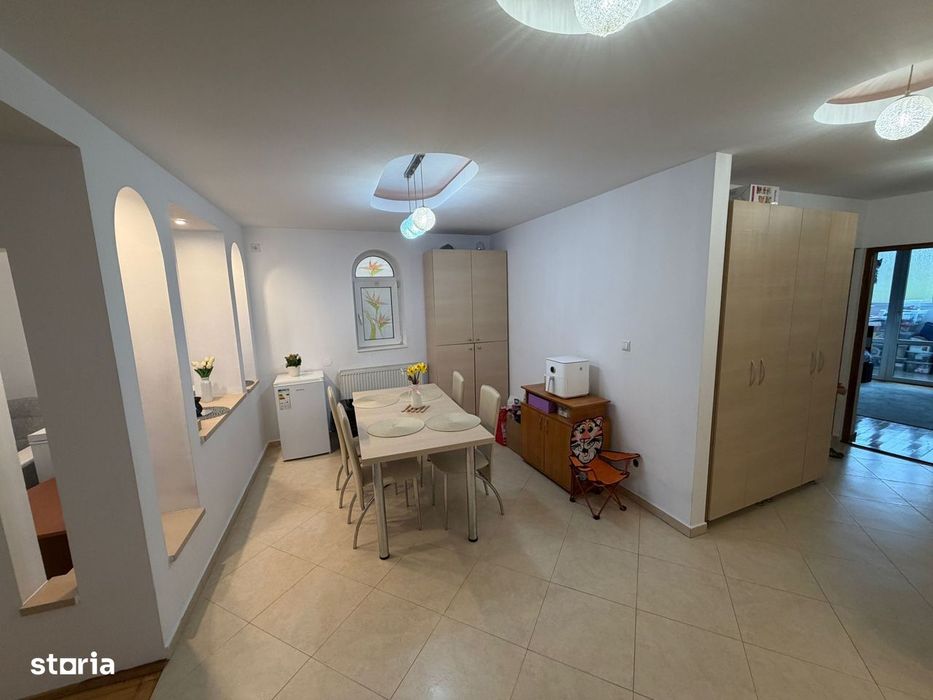 Apartament de vanzare cu 3 camere, in Alba Iulia
