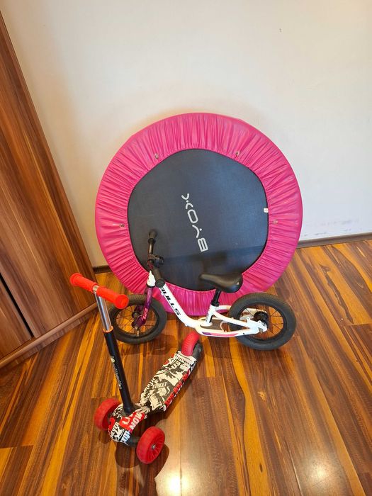 Детски батут колело и тротинетка