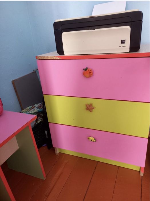 Продаю детскую мебель