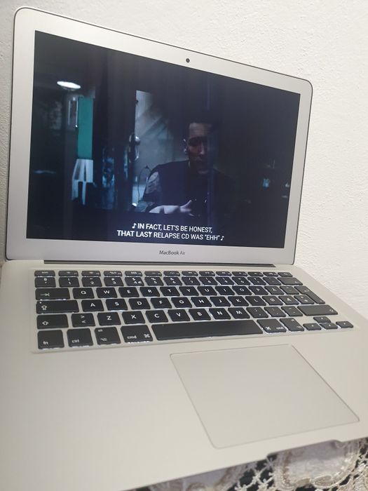 MacBook Air model A 1466