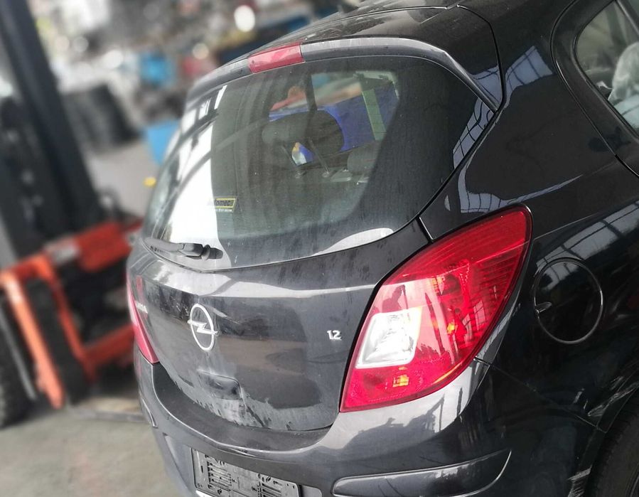 Десен Стоп Опел Корса Д/Opel Corsa D 2006--2011 4/5 вр