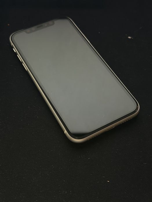 İphone 11 64gb white