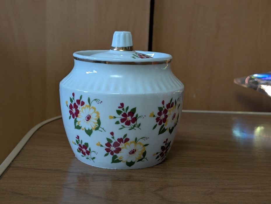 Сахарницы, конфетницы советские