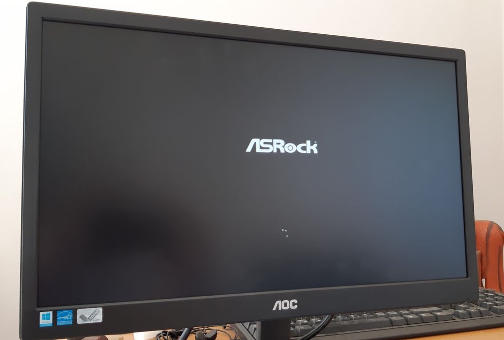 Монитор АОС -19" НОВ