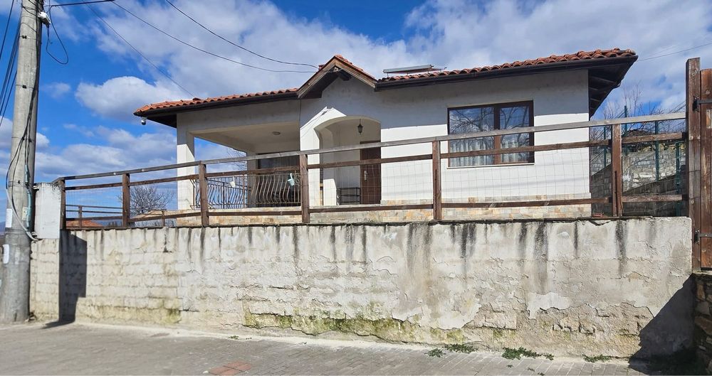 ЕКСКЛУЗИВНО -Собственик продава 2 бр. къщи в Хаджидимово