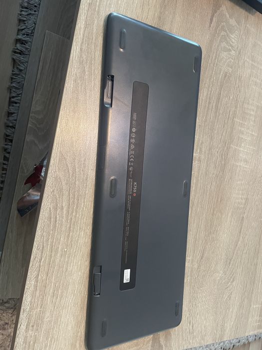 Клавиатура Logitech k750 solar