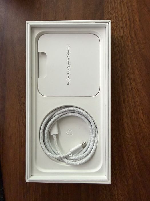 Iphone 15 PRO MAX - 256GB - Stare Impecabila