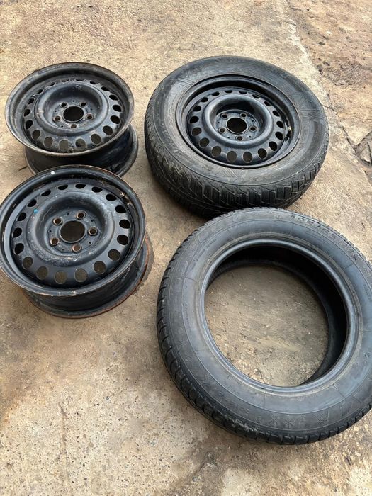 Балон 195/65/15 .