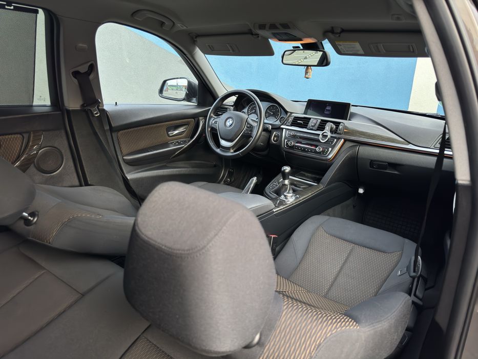 BMW Seria3 ,320D , Euro5 , 184cai , Luxury Line