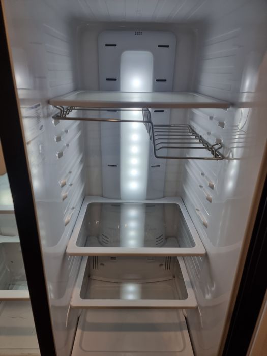 Холодильник samsung