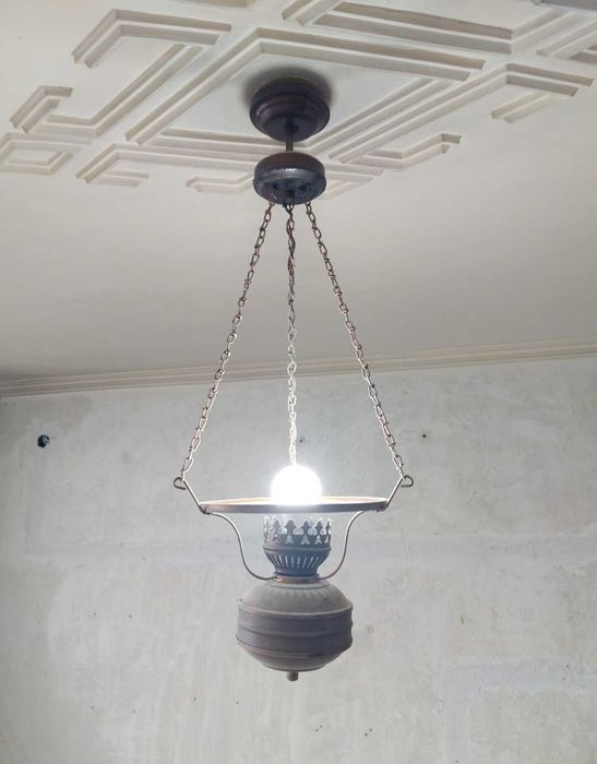 Антикварен полилей