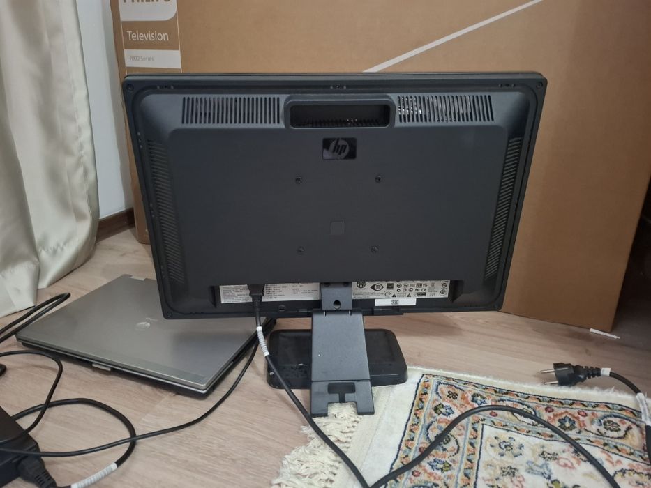 Продам монитор Hp
