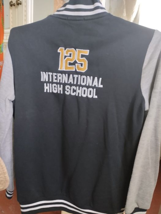 Продается бомбер