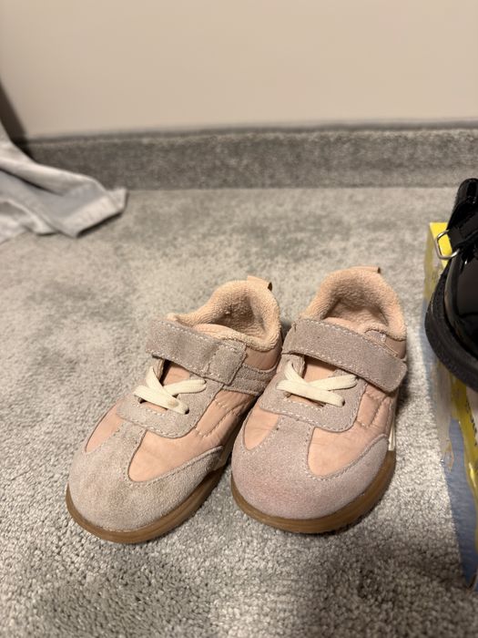 Обувки за момиче 21/22 размер