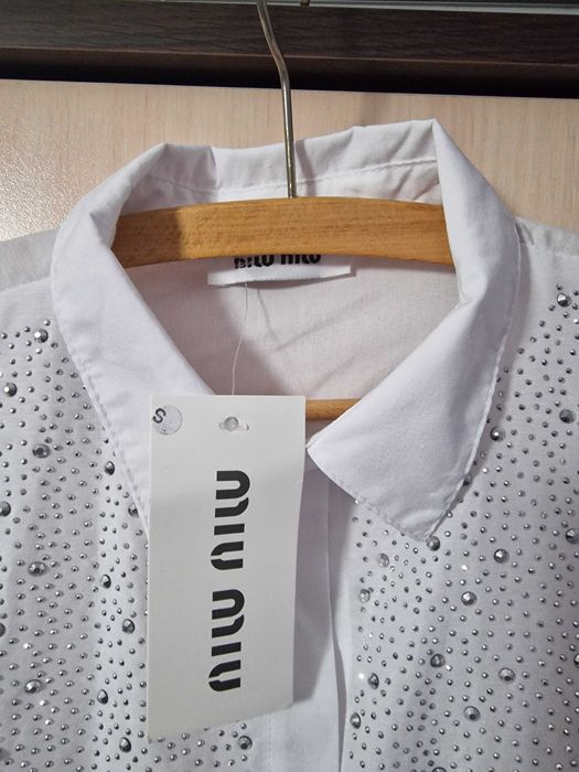 Дамска риза с камъни