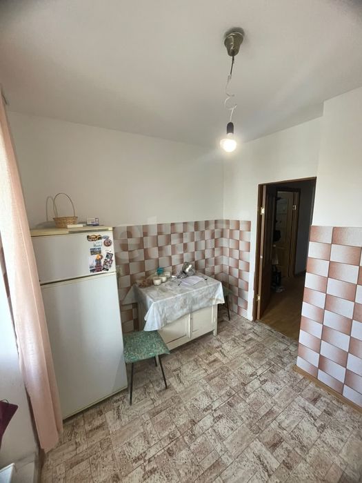 Продам 1 ком квартиру ( Сингай)