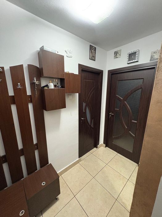 Ploiesti Andrei Muresanu Strada Constantin Brezeanu 2 semidecomandate 63000 euro